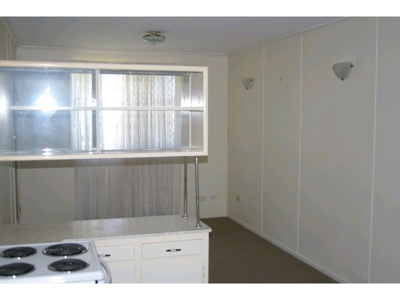 2/5 Perkins Street, Toowoomba QLD 4350