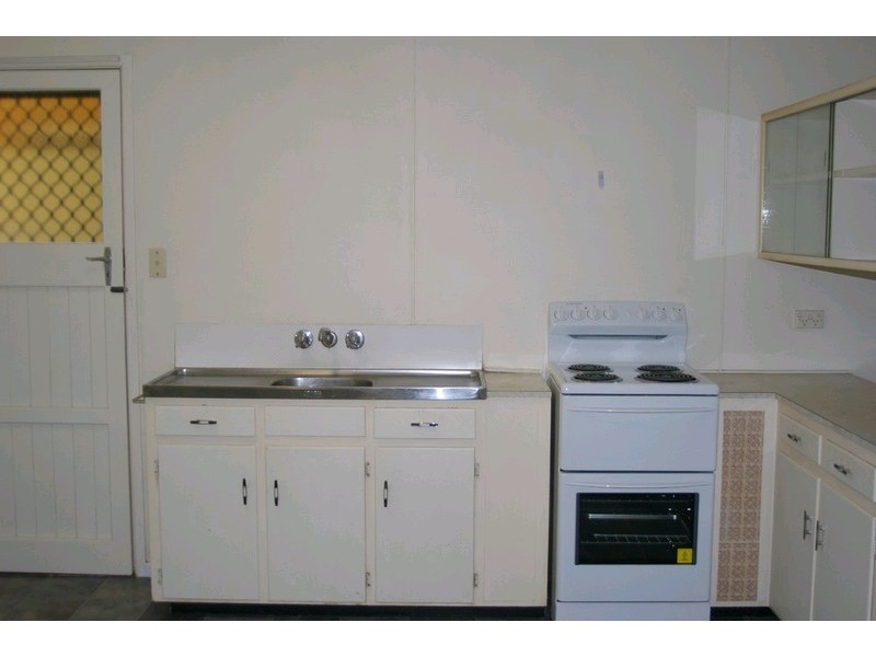 2/5 Perkins Street, Toowoomba QLD 4350