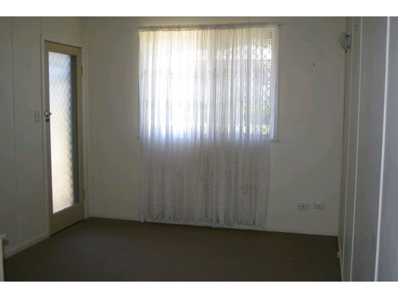 2/5 Perkins Street, Toowoomba QLD 4350
