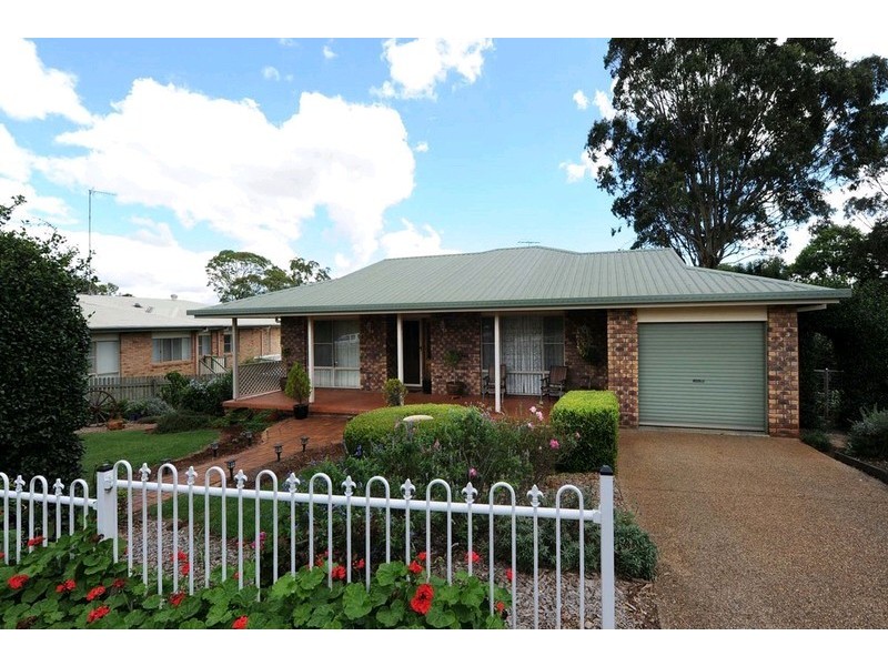 5 Bangalay Court, Toowoomba QLD 4350