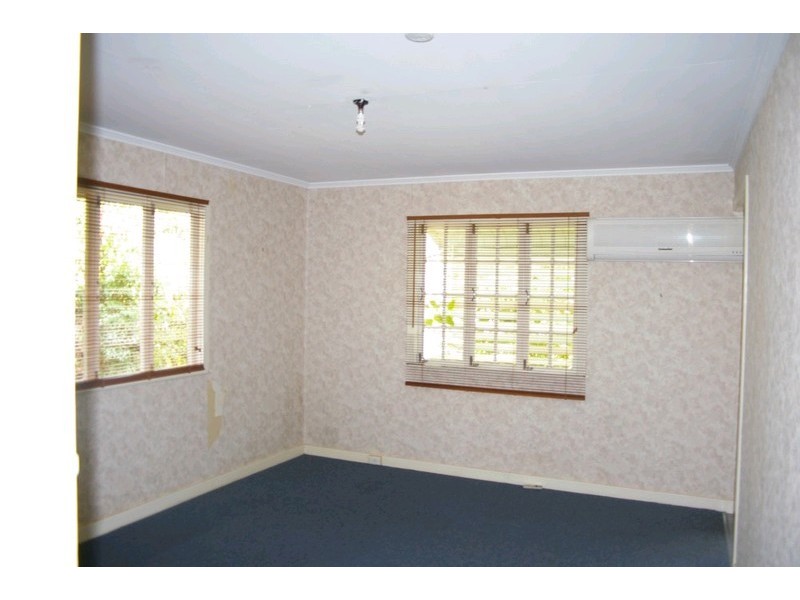 18 Hillside Street, Toowoomba City QLD 4350