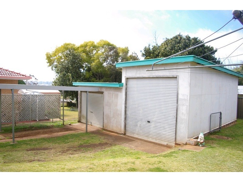 18 Hillside Street, Toowoomba City QLD 4350