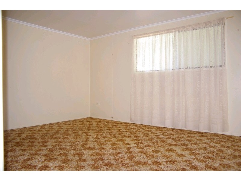 102 Main Street, Westbrook QLD 4350