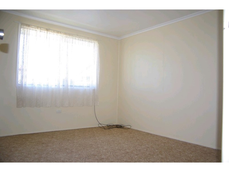 102 Main Street, Westbrook QLD 4350