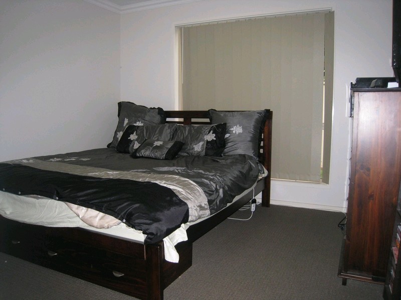 38 Perry Street, Harlaxton QLD 4350