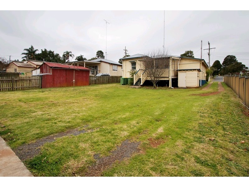 41 Suffolk Street, Rangeville QLD 4350