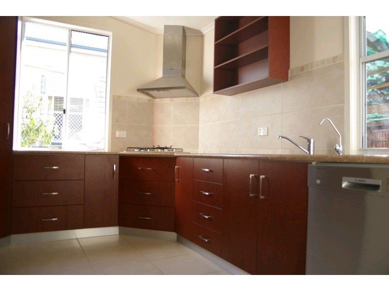 14 Lindsay Street, East Toowoomba QLD 4350