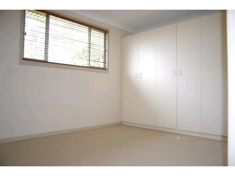 12 Knockator Crescent, Centenary Heights QLD 4350