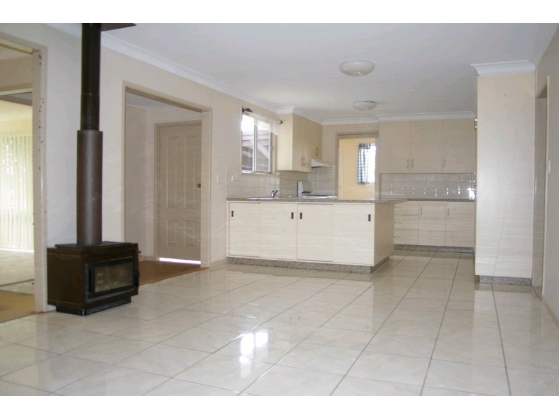12 Knockator Crescent, Centenary Heights QLD 4350