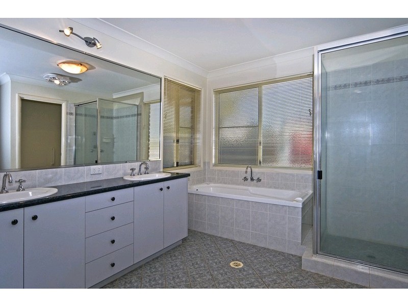 6 Drummond Street, Rangeville QLD 4350