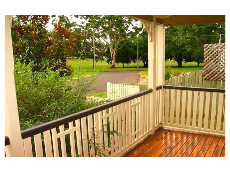 11 Burns Street, Toowoomba City QLD 4350