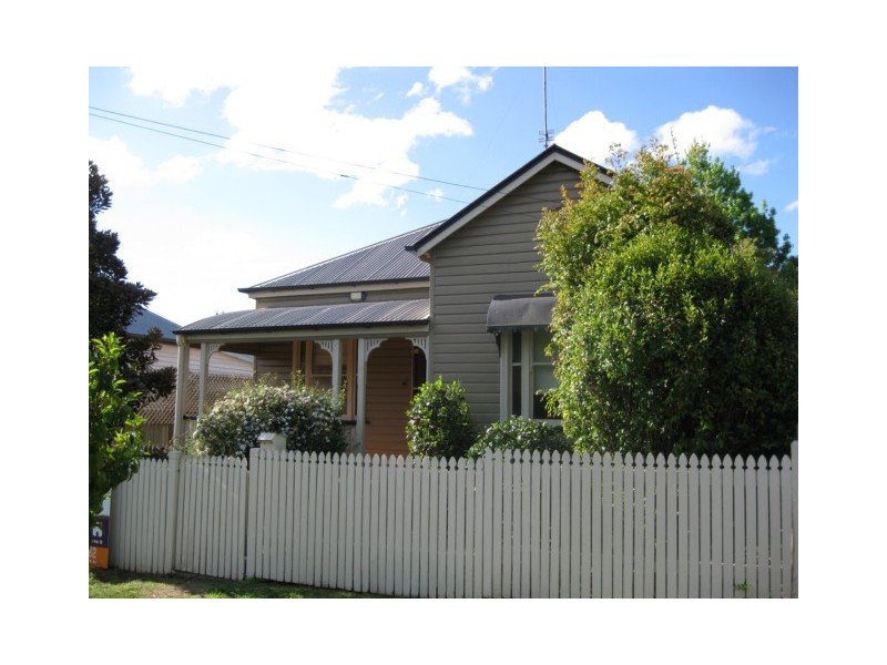 11 Burns Street, Toowoomba City QLD 4350