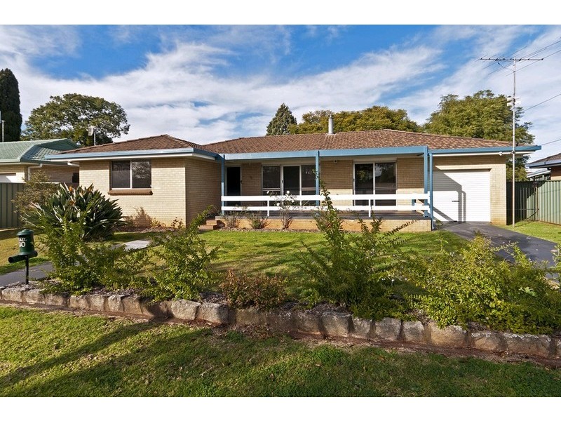 30 Merino Street, Harristown QLD 4350