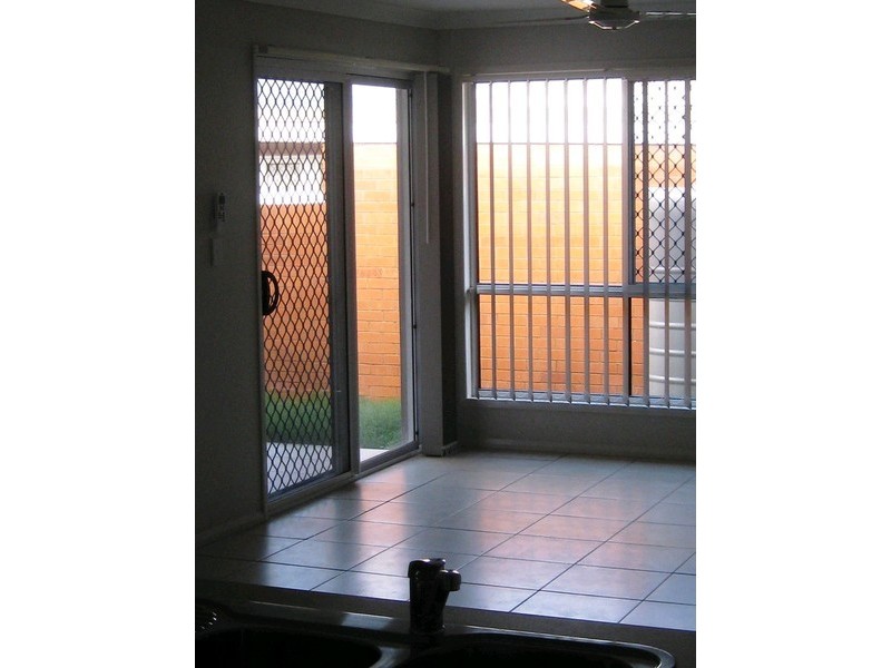 8/116 Taylor Street, Newtown QLD 4350