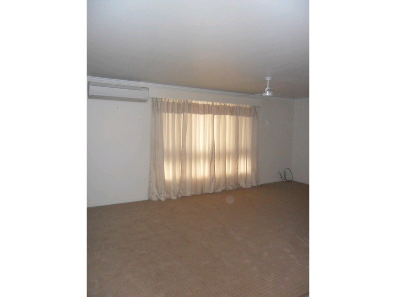 2/5 Murlali Court, East Toowoomba QLD 4350