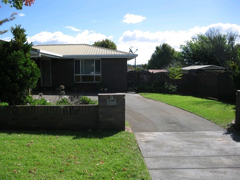 5 Marigold Street, Centenary Heights QLD 4350