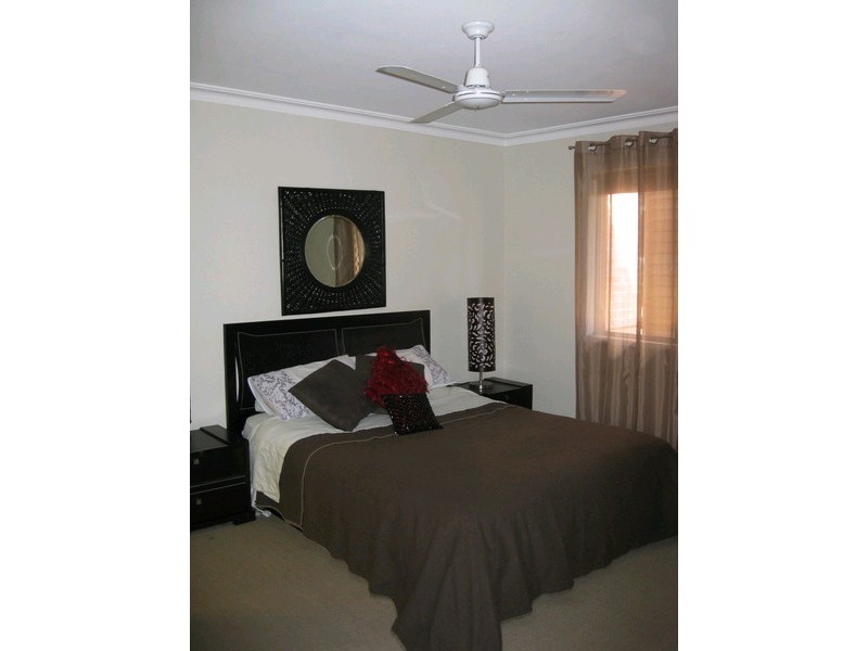5 Marigold Street, Centenary Heights QLD 4350