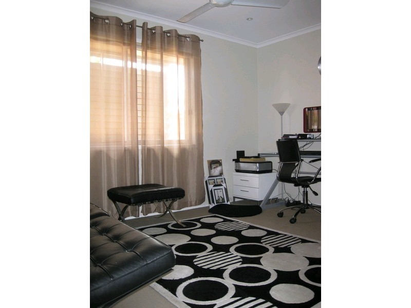 5 Marigold Street, Centenary Heights QLD 4350