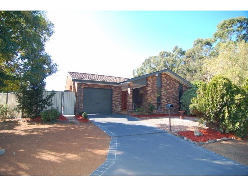 36 Werriwa Crescent, Isabella Plains ACT 2905