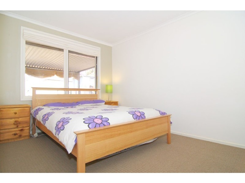 Rivett ACT 2611