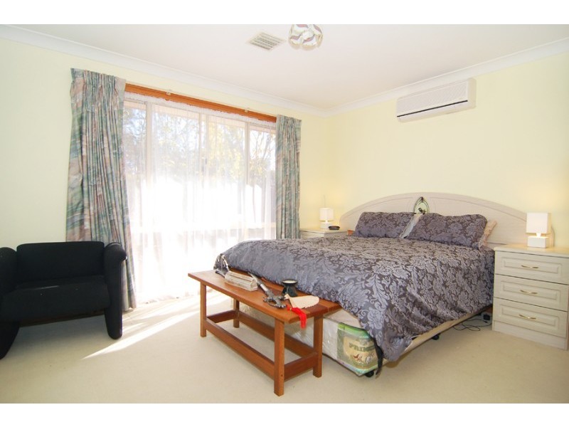 Monash ACT 2904