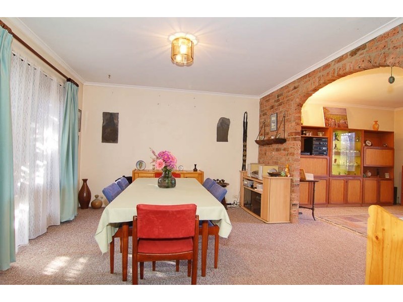 18 Rymill Place, Mawson ACT 2607