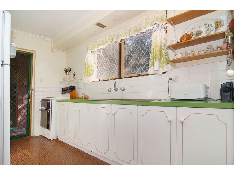 18 Rymill Place, Mawson ACT 2607