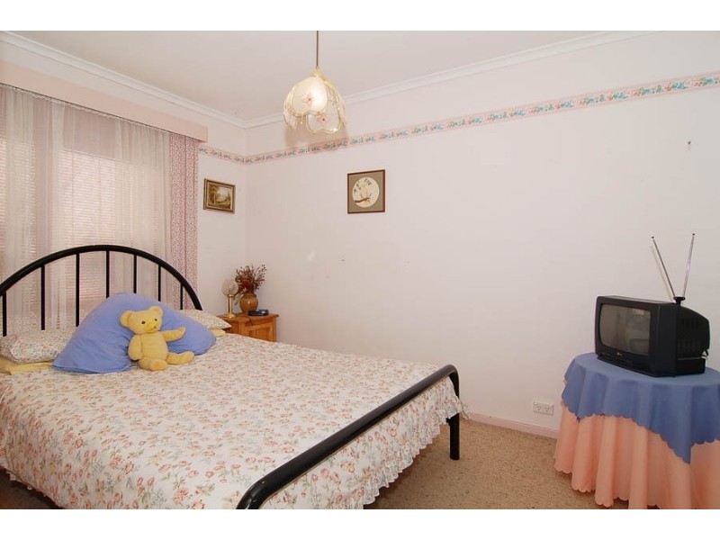 18 Rymill Place, Mawson ACT 2607
