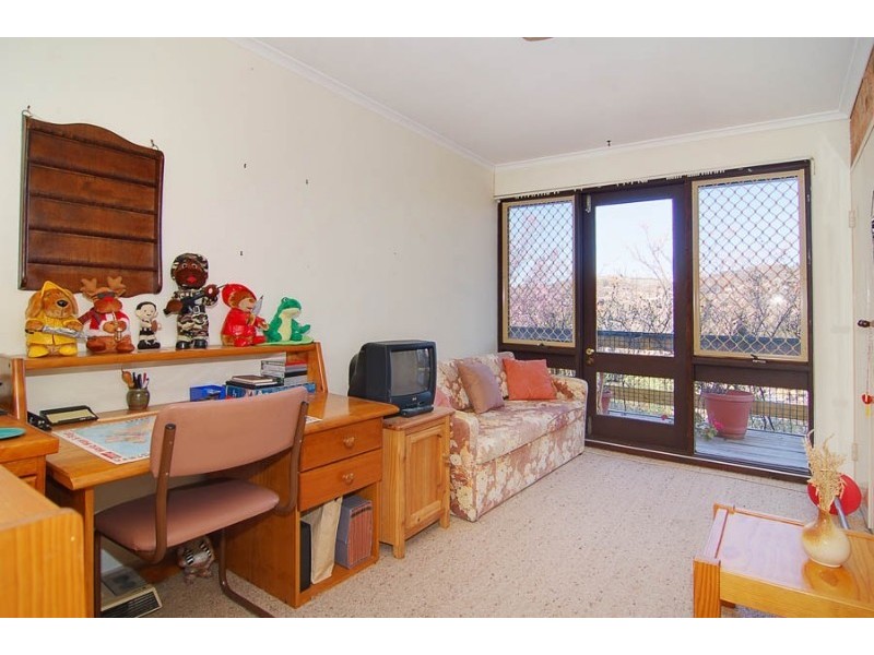 18 Rymill Place, Mawson ACT 2607