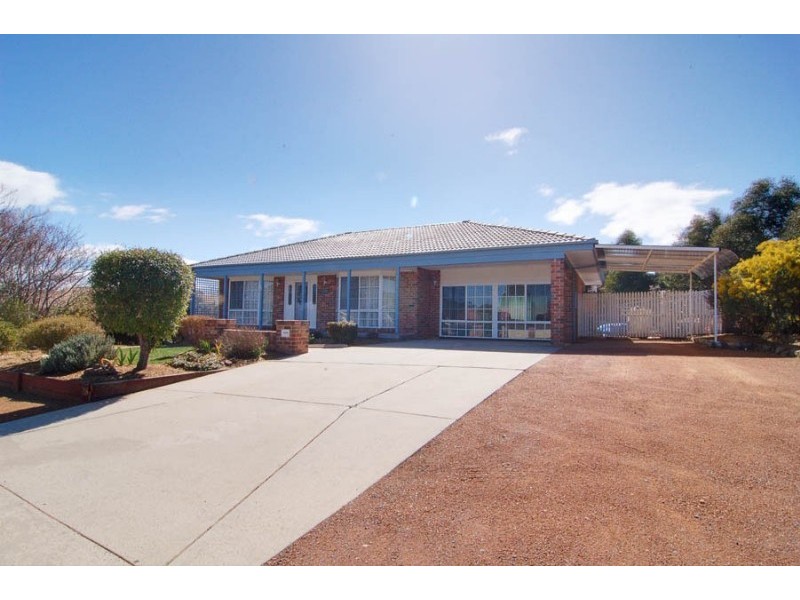 85 Woodfull Loop, Gordon ACT 2906