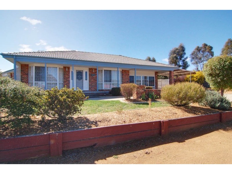 85 Woodfull Loop, Gordon ACT 2906