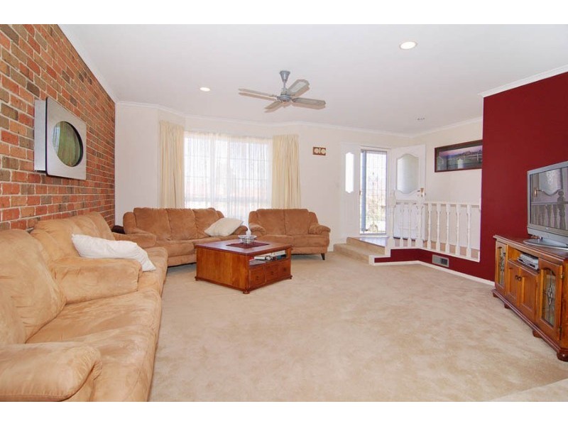 85 Woodfull Loop, Gordon ACT 2906