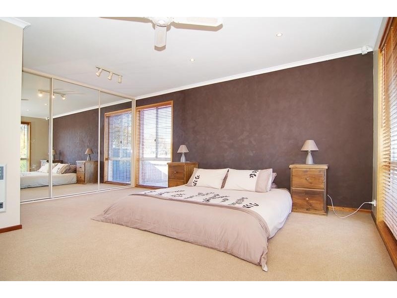 47 Ironbark Crescent, Banks ACT 2906