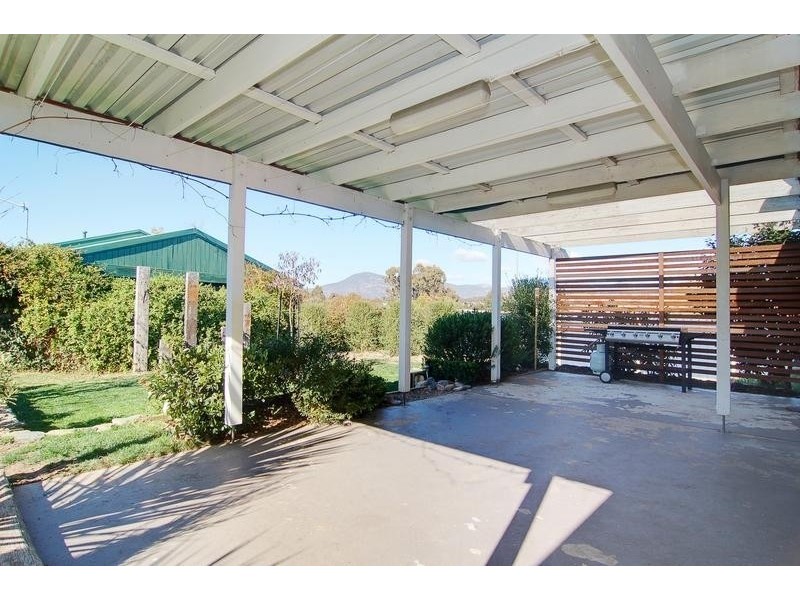 47 Ironbark Crescent, Banks ACT 2906