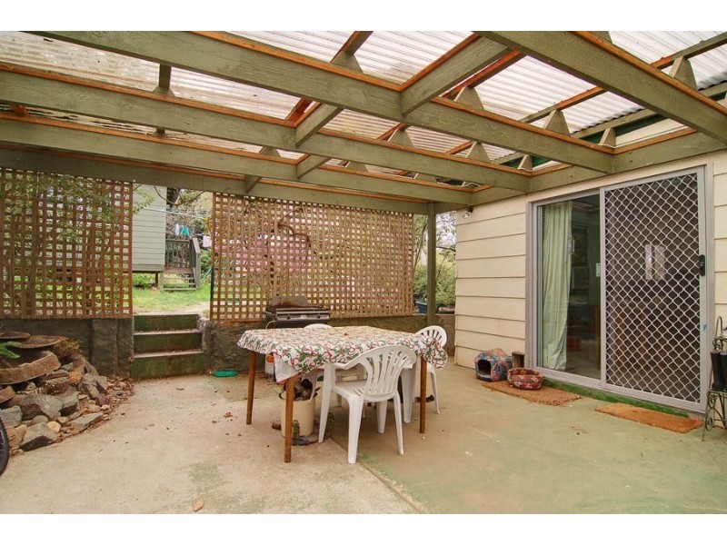 9 Bailes Court, Wanniassa ACT 2903