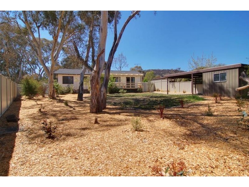 9 Hardwicke Place, Kambah ACT 2902