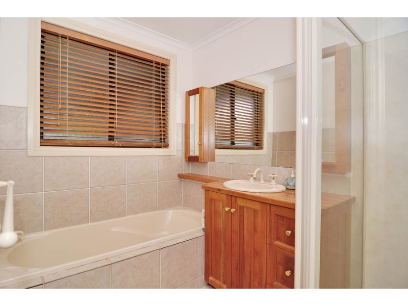 80 Hadleigh Circuit, Isabella Plains ACT 2905