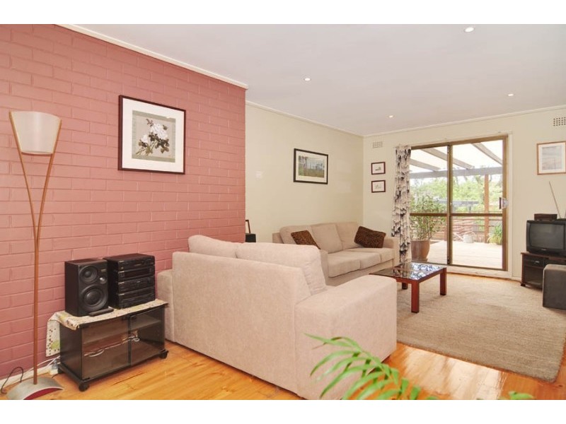 33 Swinden Street, Downer ACT 2602