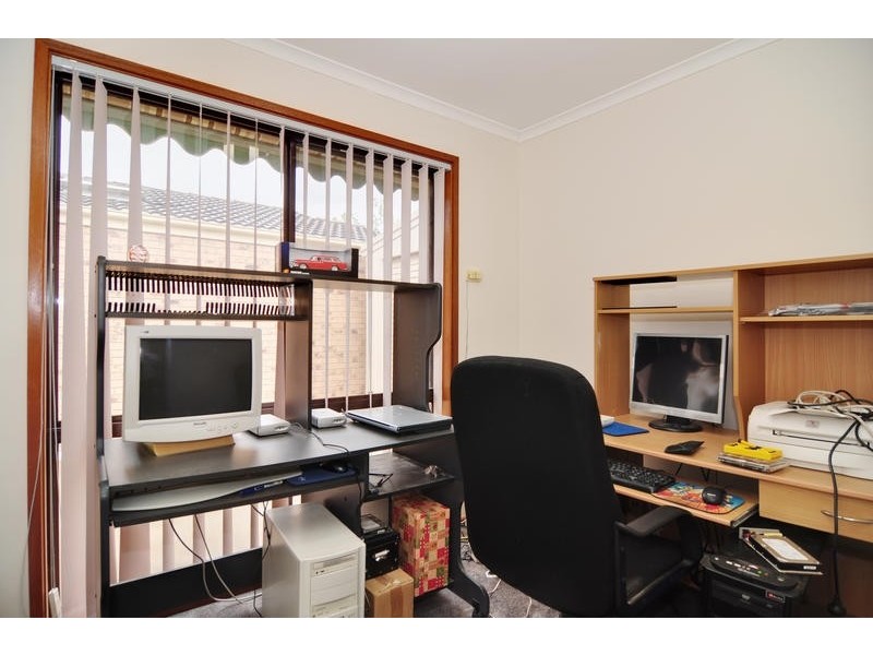 12 Brockway Circuit, Banks ACT 2906