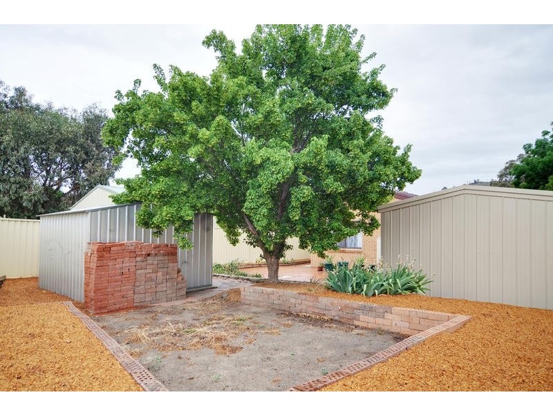 12 Brockway Circuit, Banks ACT 2906