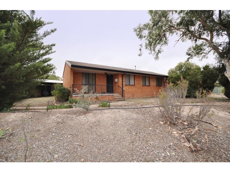 3 Gunning Place, Kambah ACT 2902