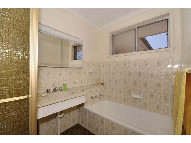 197 Namatjira Drive, Fisher ACT 2611