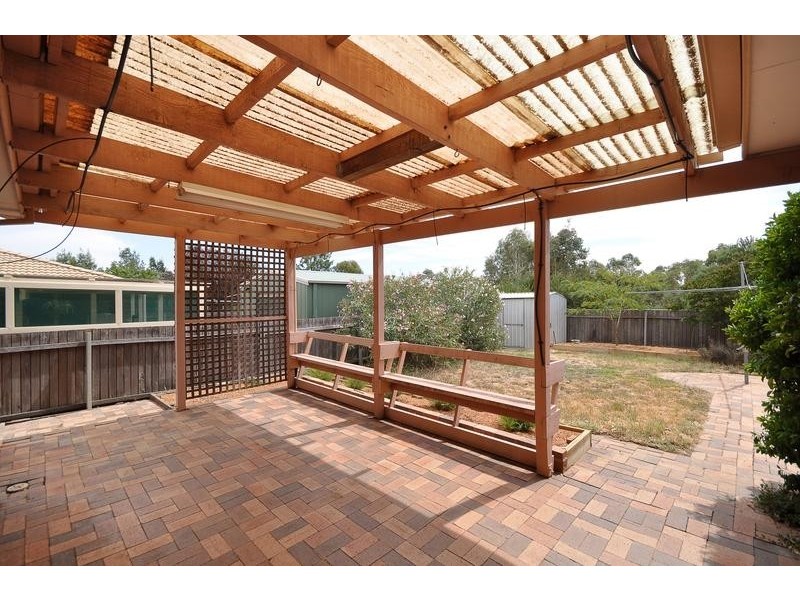 15 Wilhelmi Crescent, Banks ACT 2906