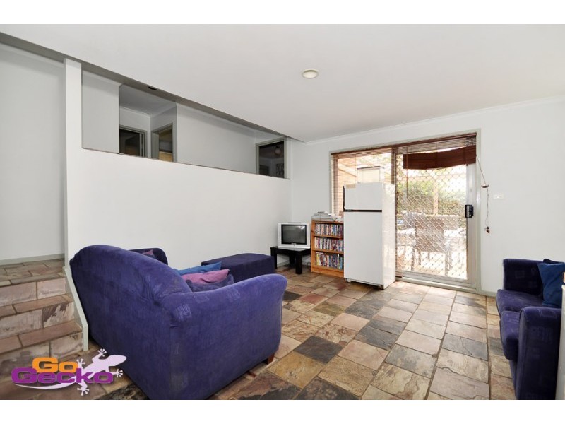 6 Sharman Place, Gordon ACT 2906