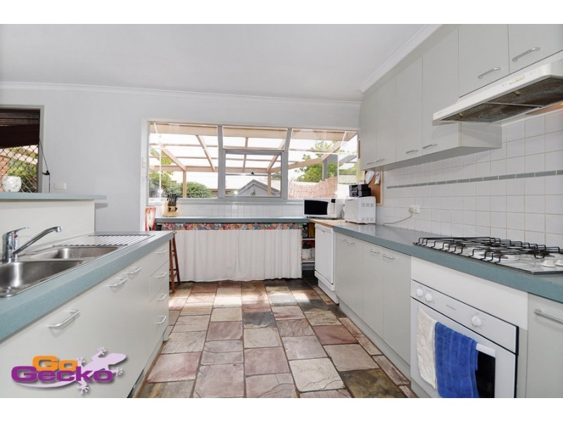 6 Sharman Place, Gordon ACT 2906