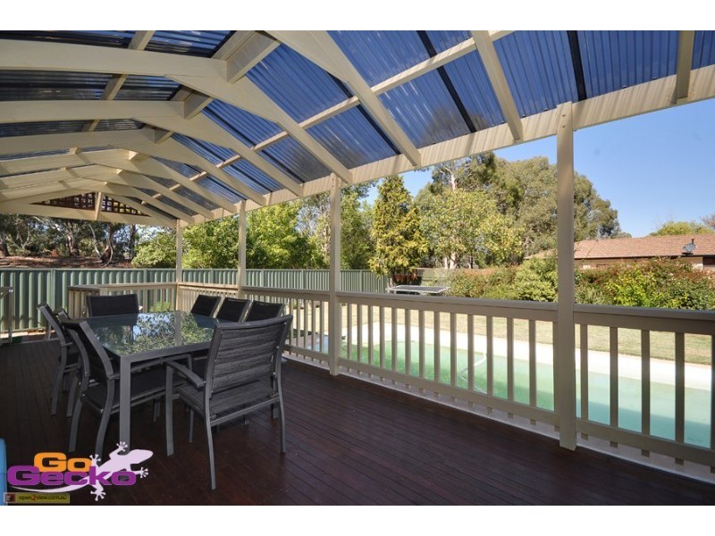 6 Paul Place, Monash ACT 2904