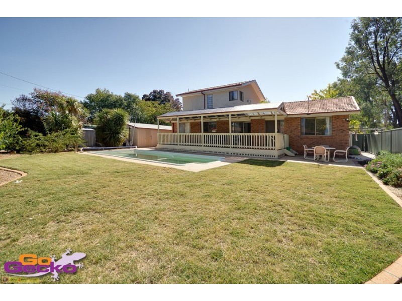 6 Paul Place, Monash ACT 2904