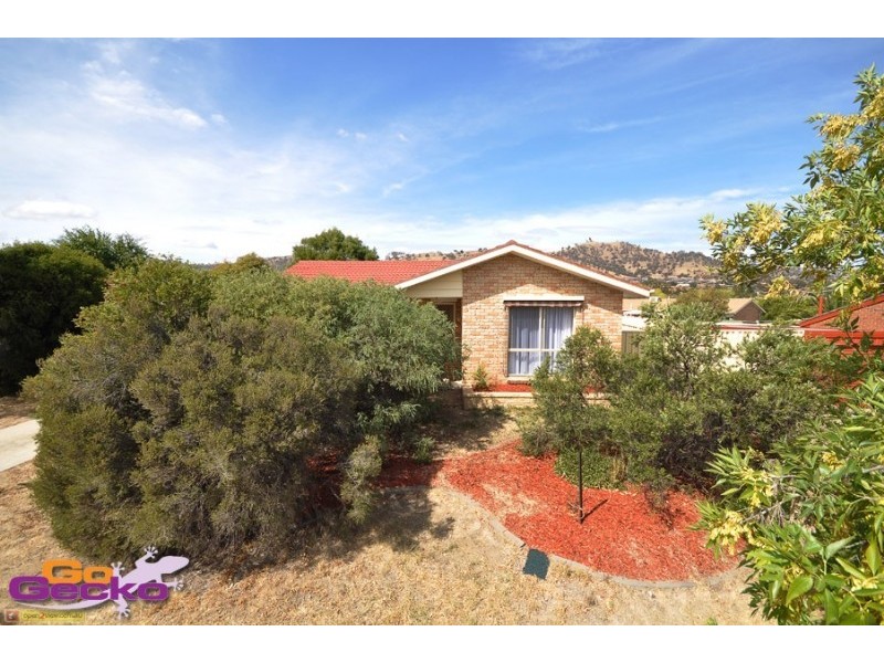 5 Tregellas Crescent, Banks ACT 2906