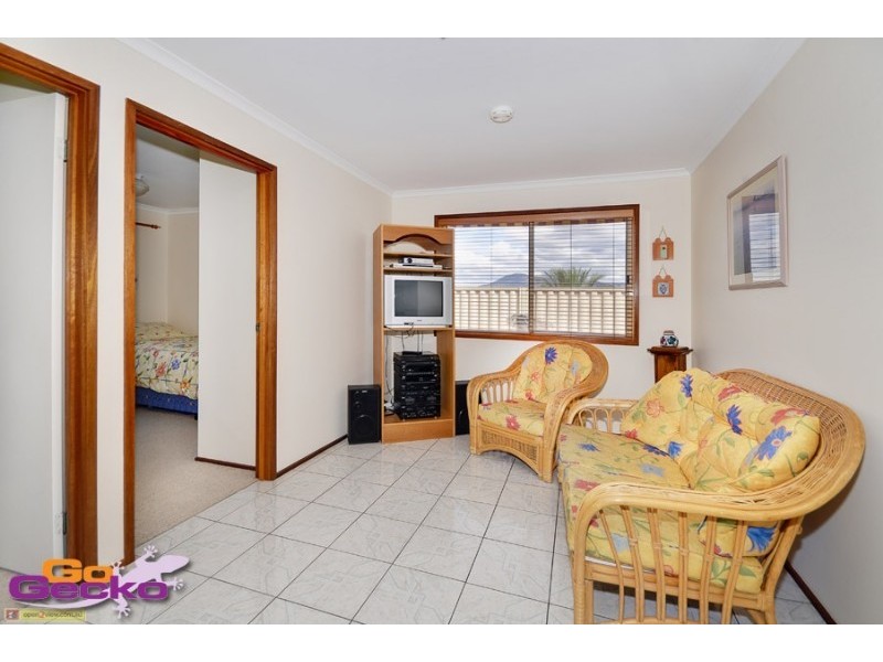 5 Tregellas Crescent, Banks ACT 2906