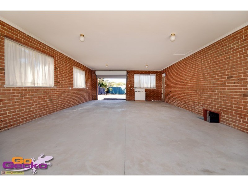 21 Michael Holt Crescent, Gordon ACT 2906